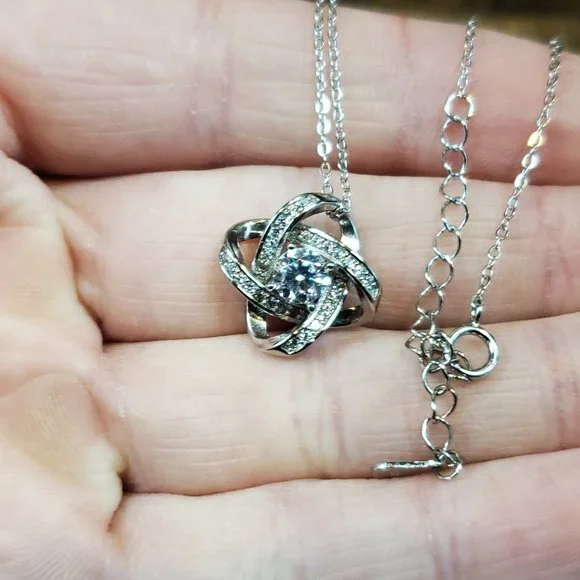 18 Inch 925 Sterling Silver Knot Cubic Zirconia Pendant Necklace - Picture 3 of 8